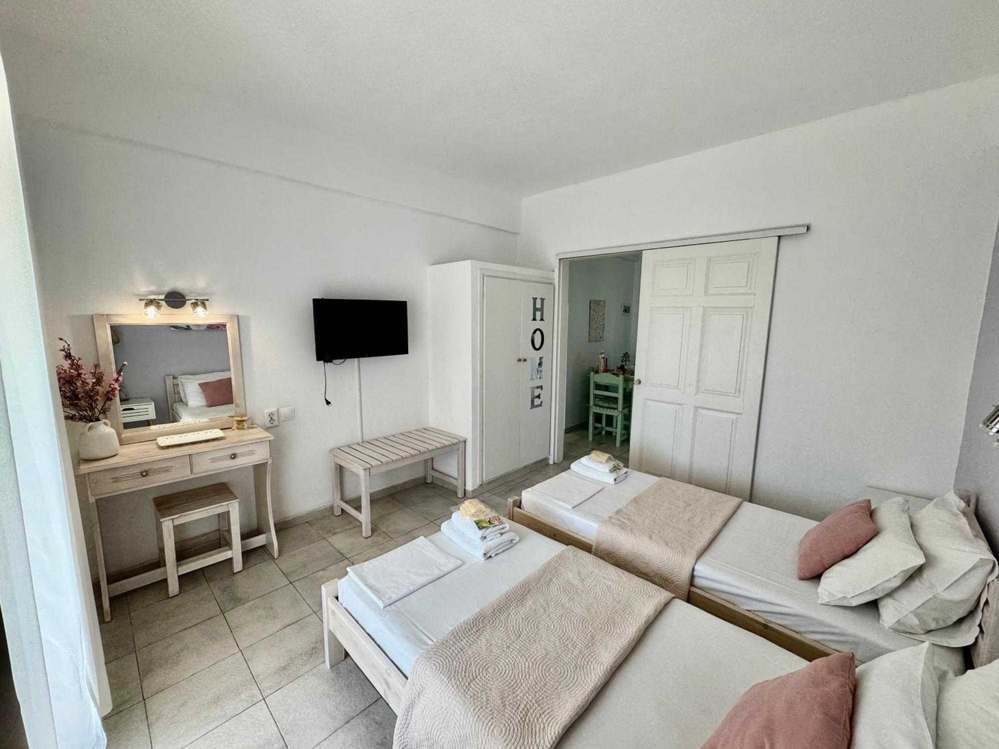 Sungate Villas Paralía Almirú Kültér fotó